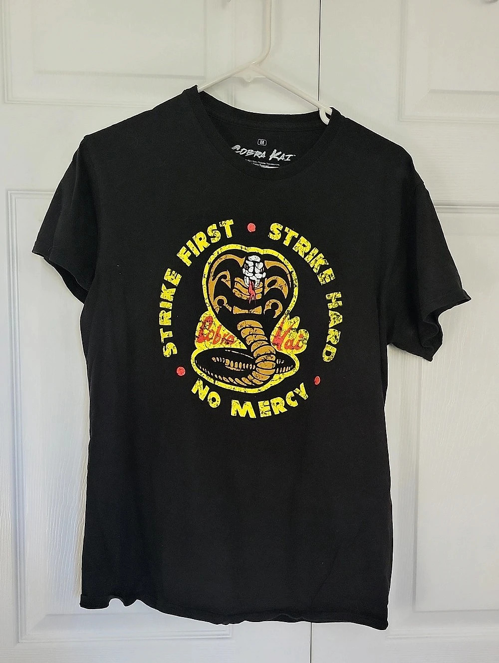 Cobra Kai Graphic Short Sleeve Tee Size Medium
